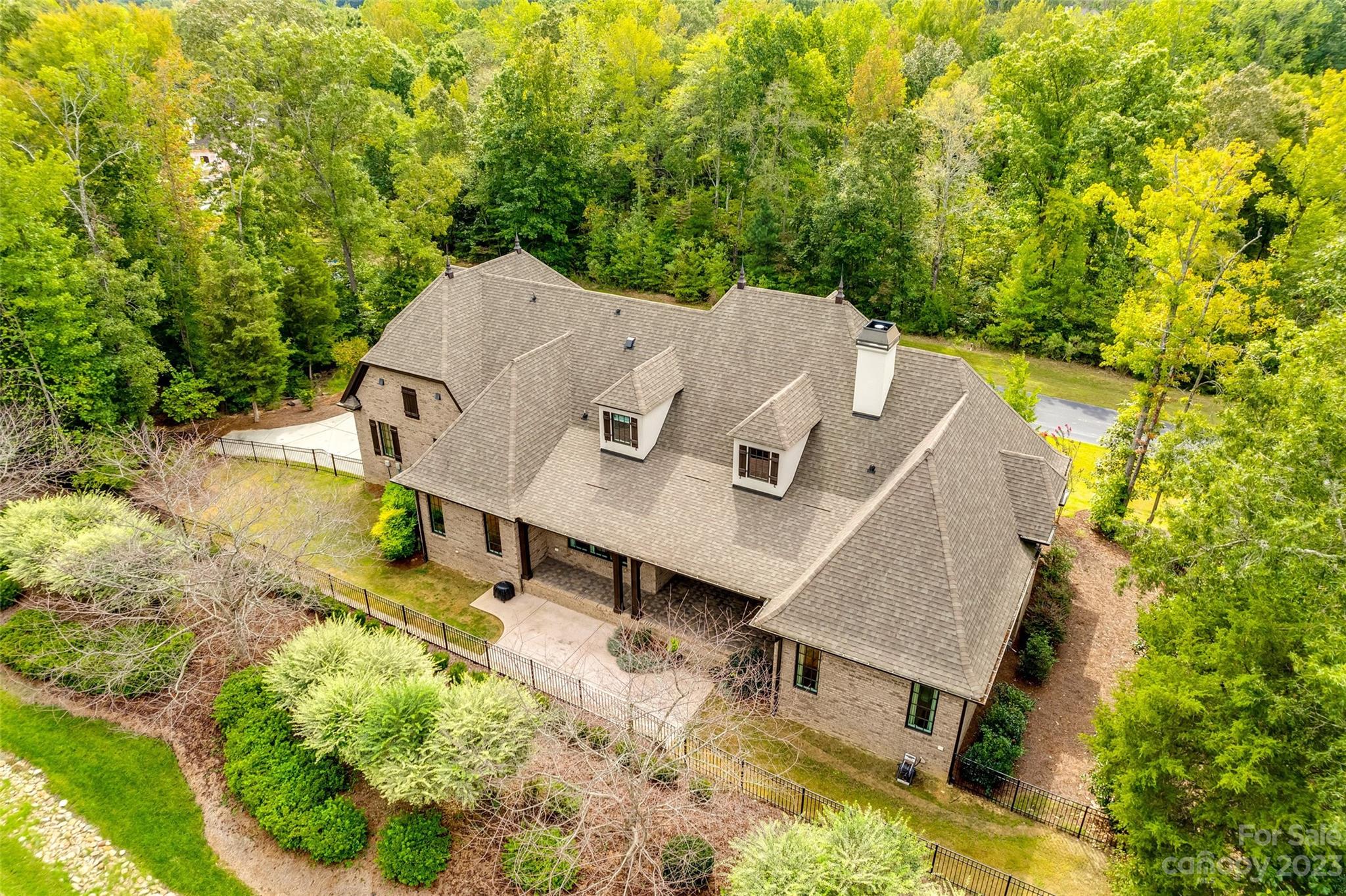 Longbrooke - Residential