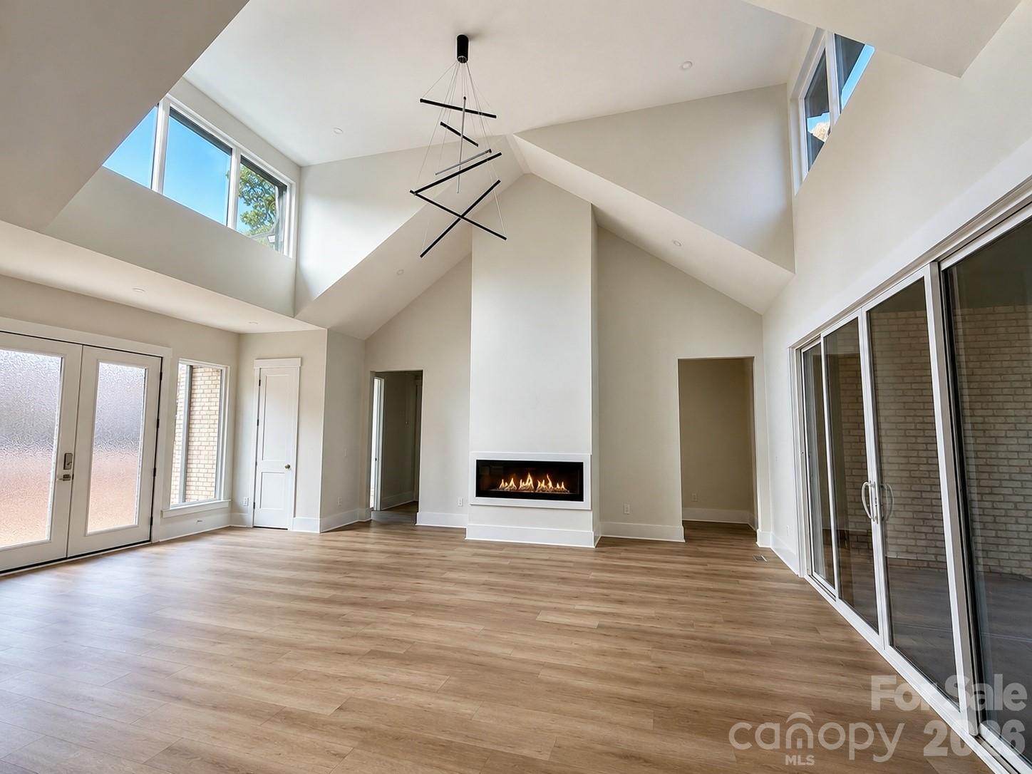 Hickory Hollow - Residential