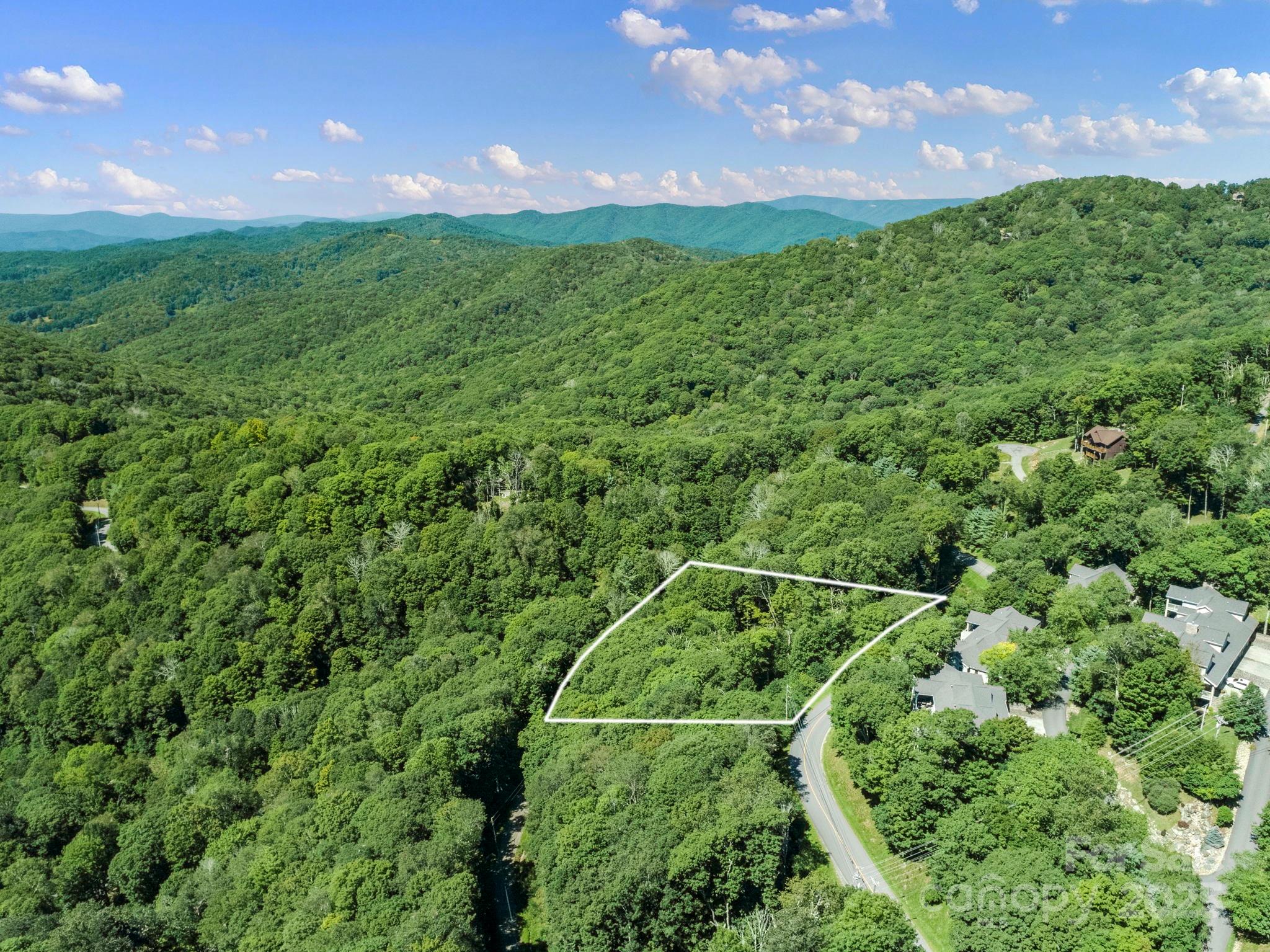 734 Oak Ridge Lane 734 & 735