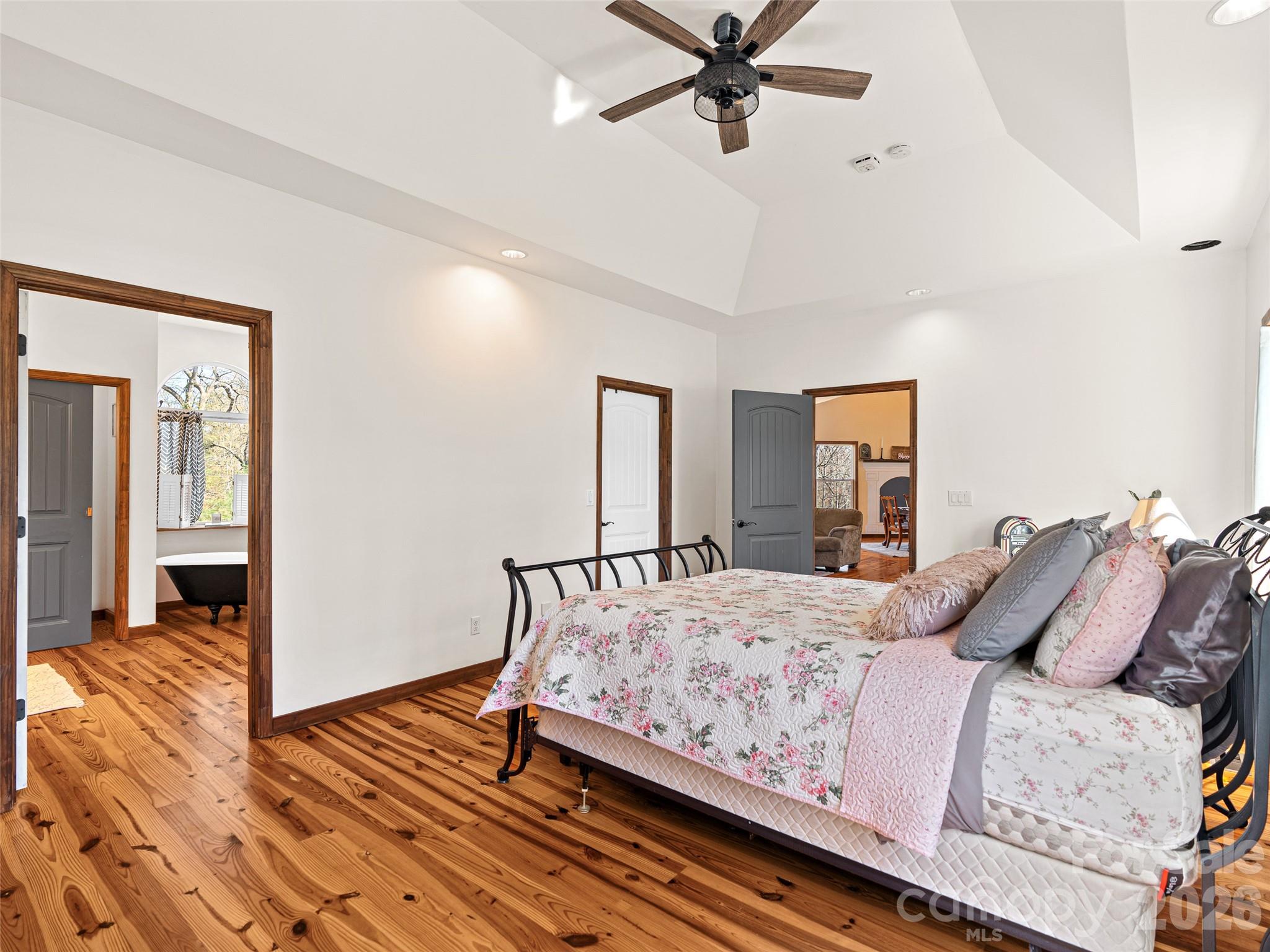 Jackson Cove - Residential