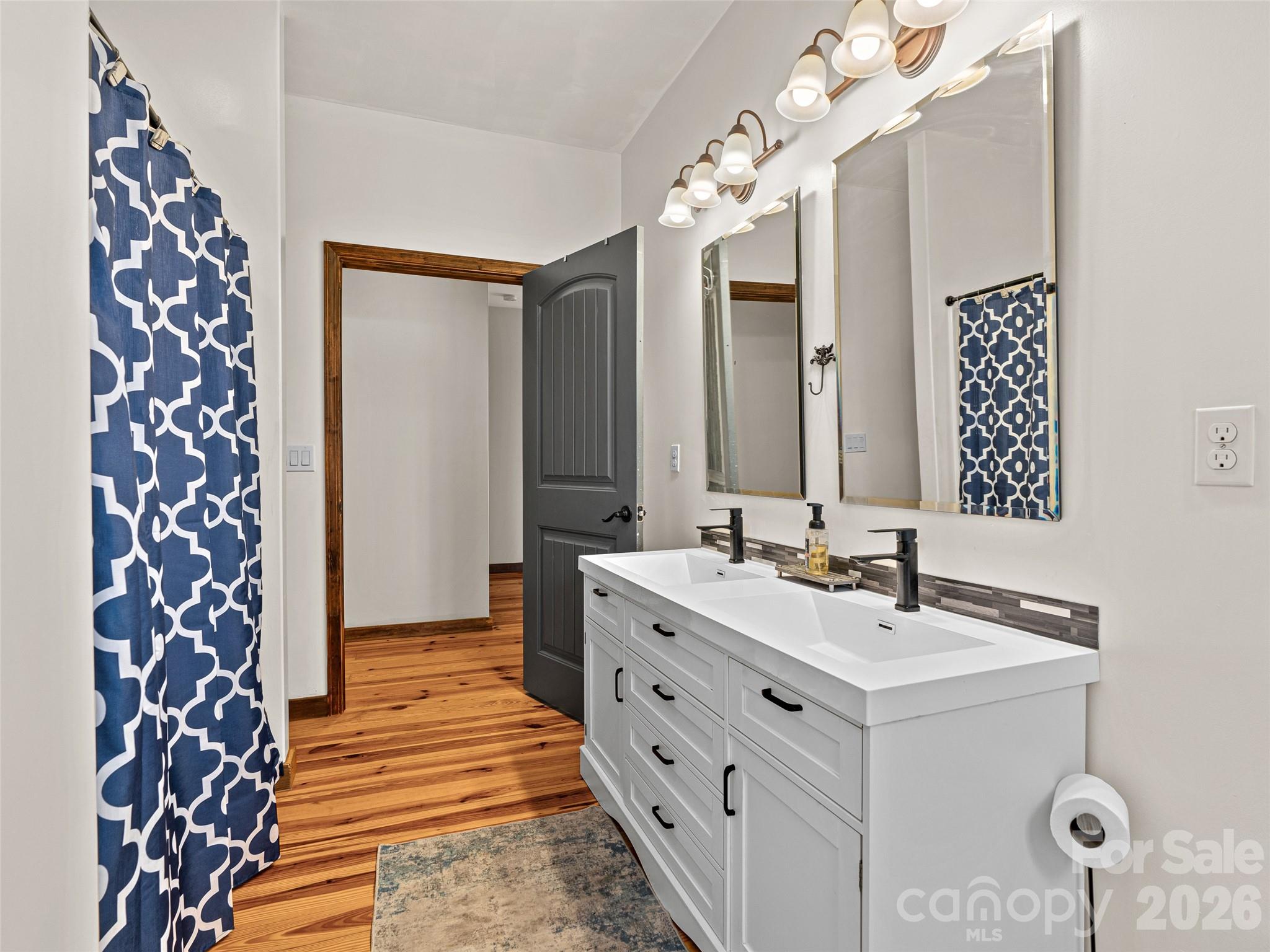 Jackson Cove - Residential