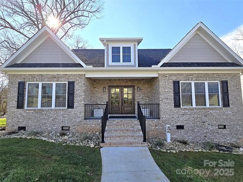 A home in Hickory