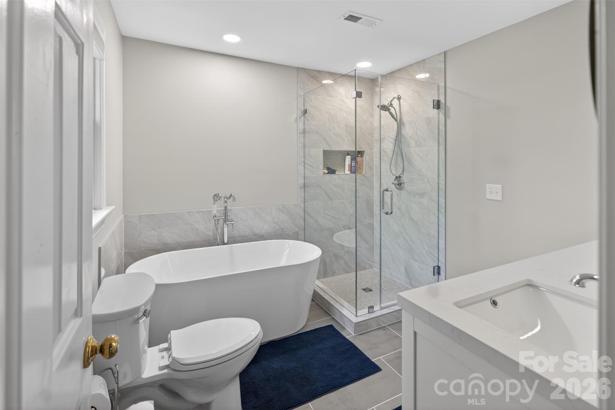 1507 Dennbriar Drive NW