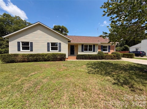 Photo of 1034 Buckingham Avenue, Gastonia, NC 28054 (MLS # 4404589)