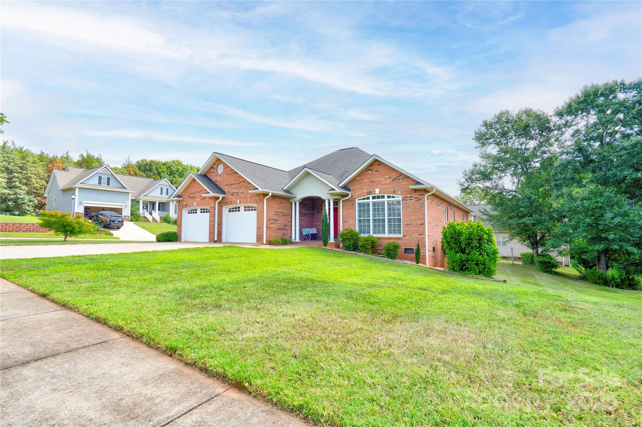 1352 Harvest Moon Way