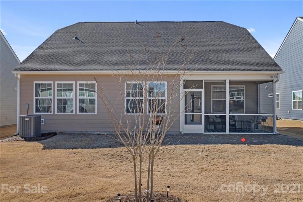 Tree Tops - Residential