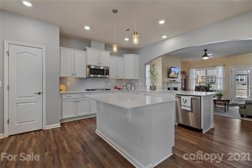 Tree Tops - Residential