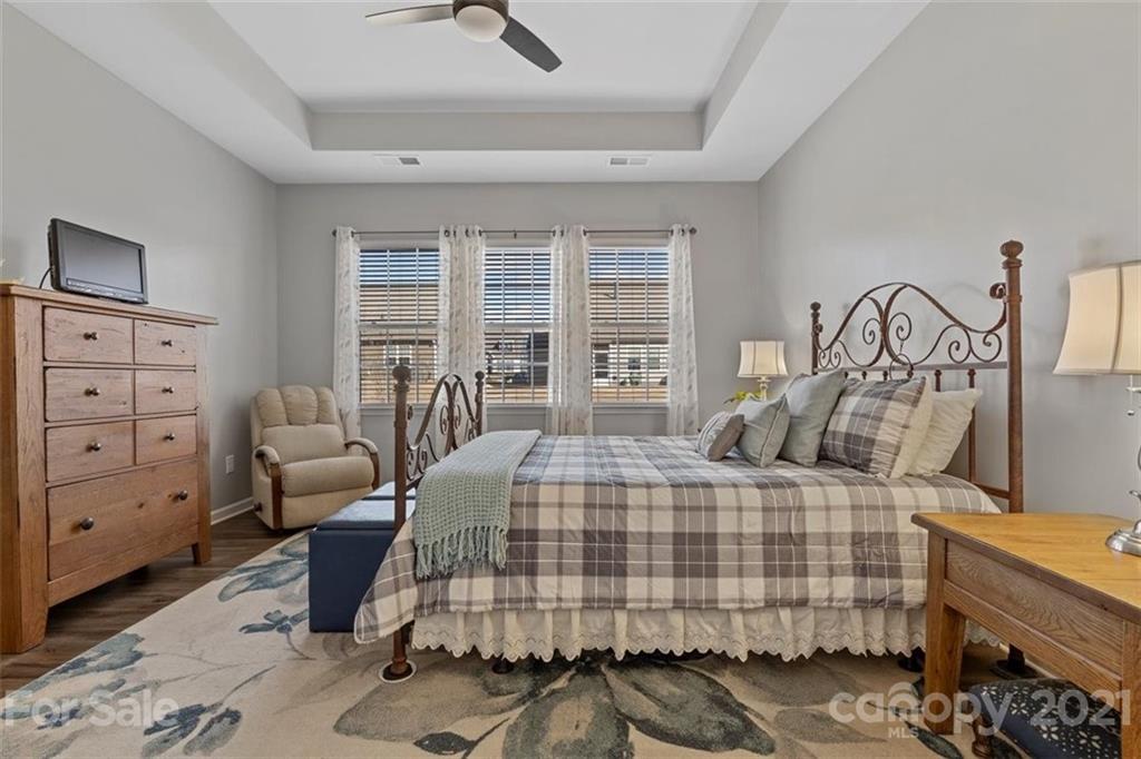 Tree Tops - Residential