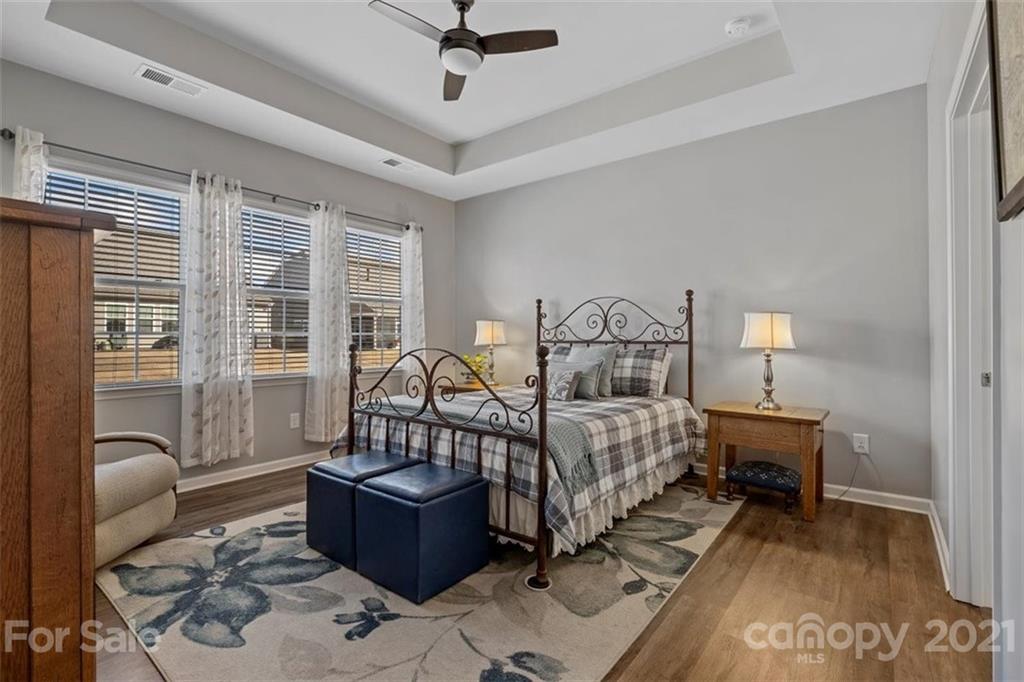 Tree Tops - Residential