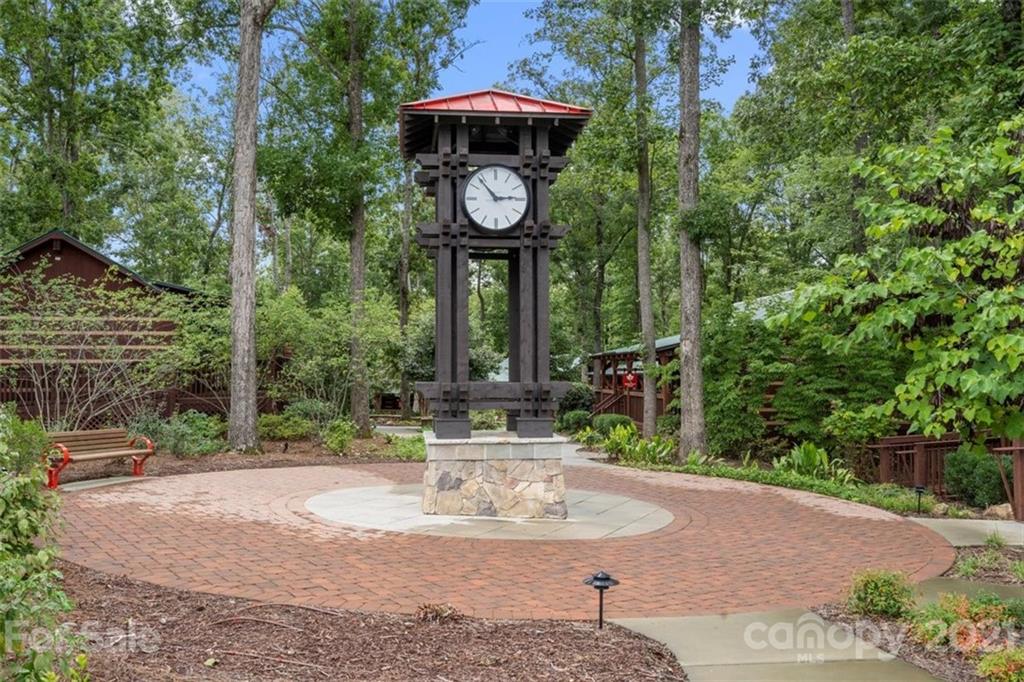 Tree Tops - Residential