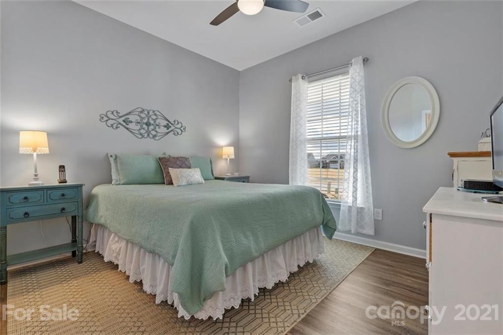 Tree Tops - Residential