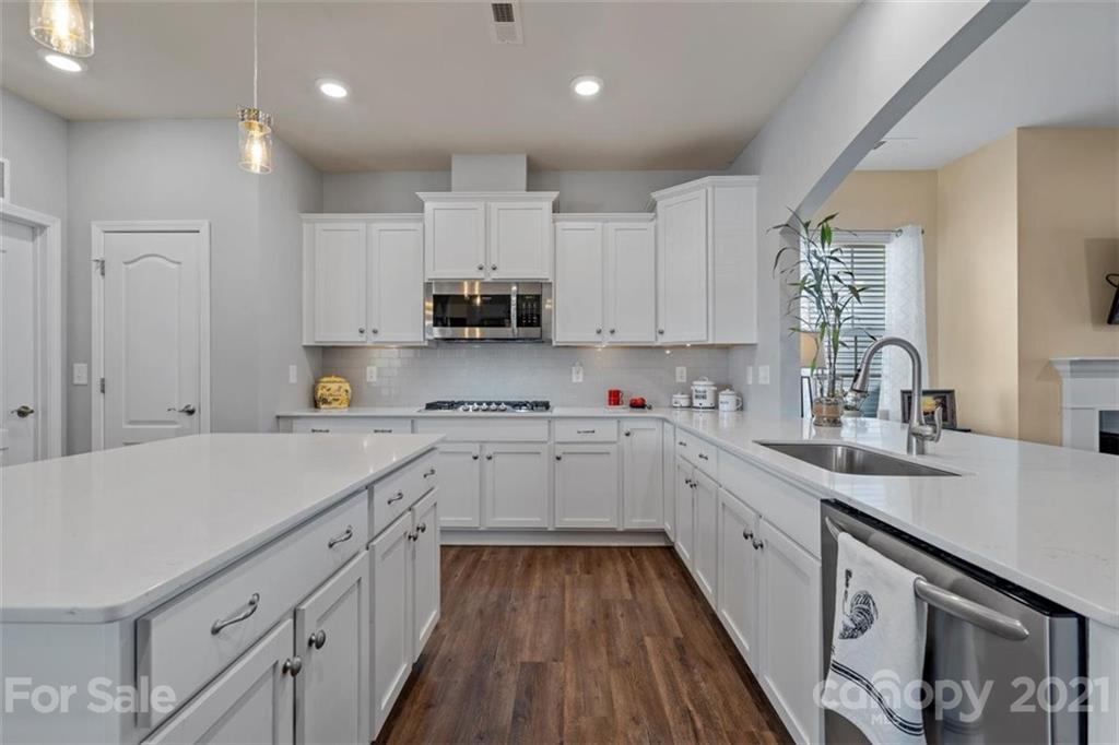 Tree Tops - Residential