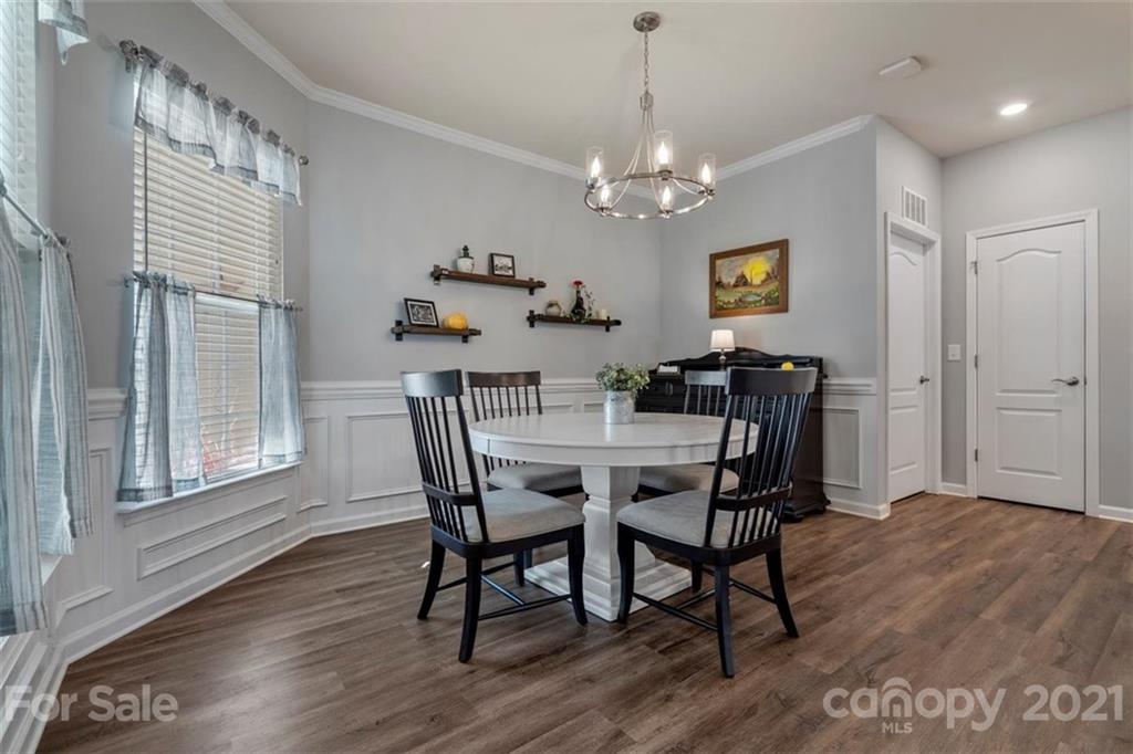 Tree Tops - Residential