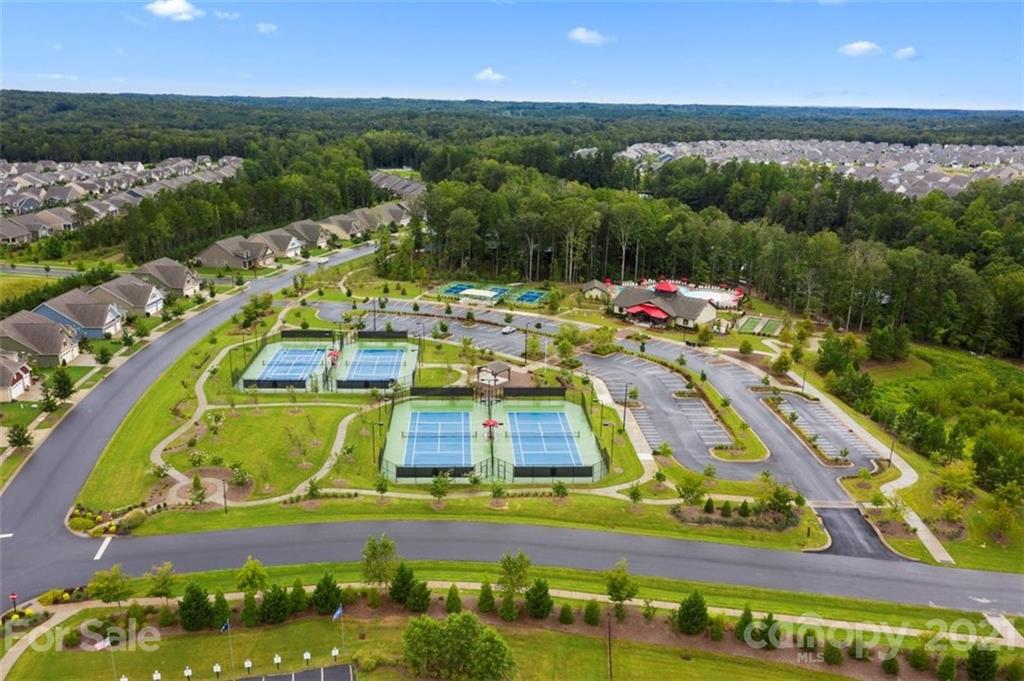 Tree Tops - Residential