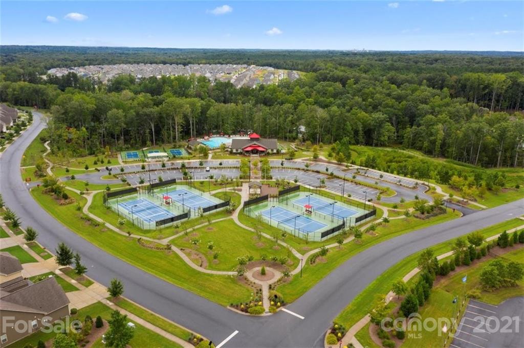 Tree Tops - Residential