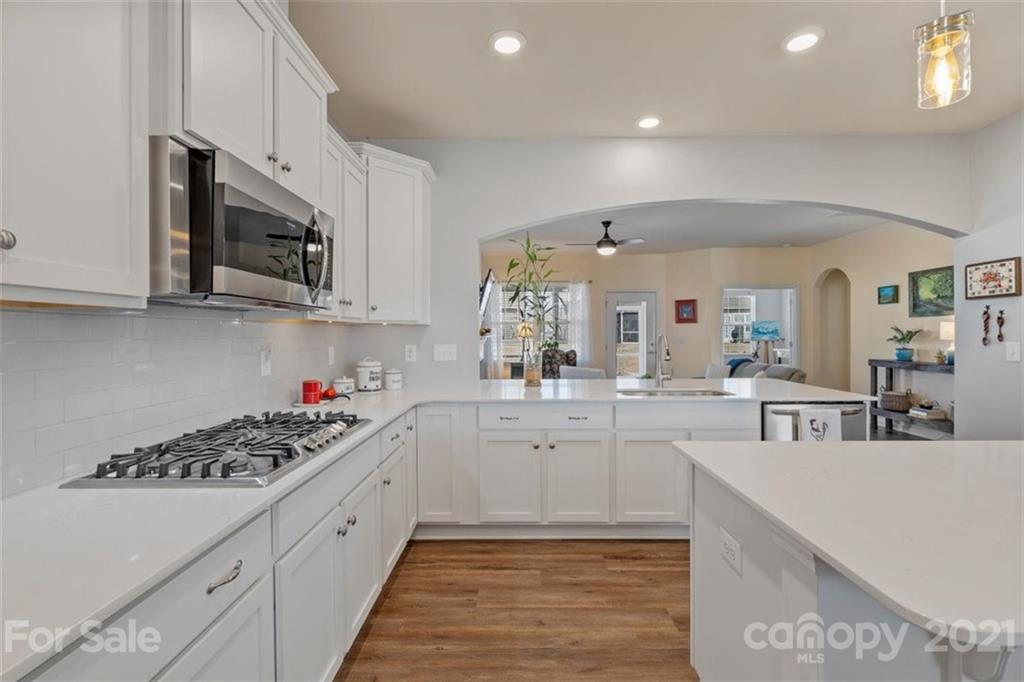 Tree Tops - Residential