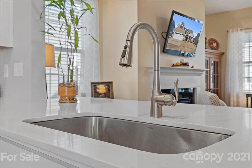 Tree Tops - Residential