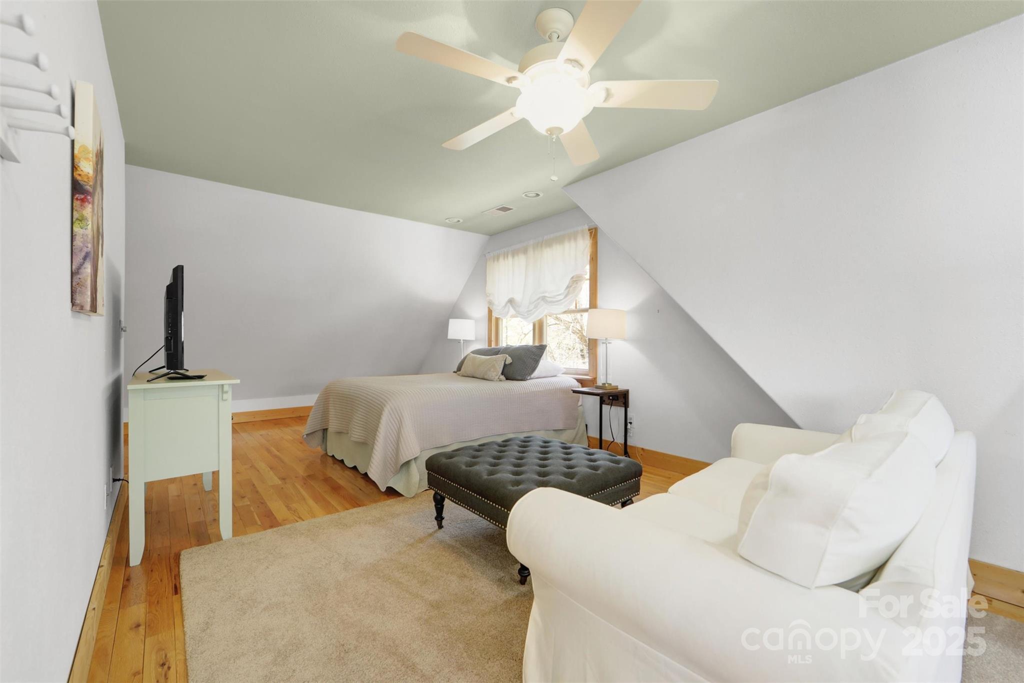 Fontana Trace - Residential