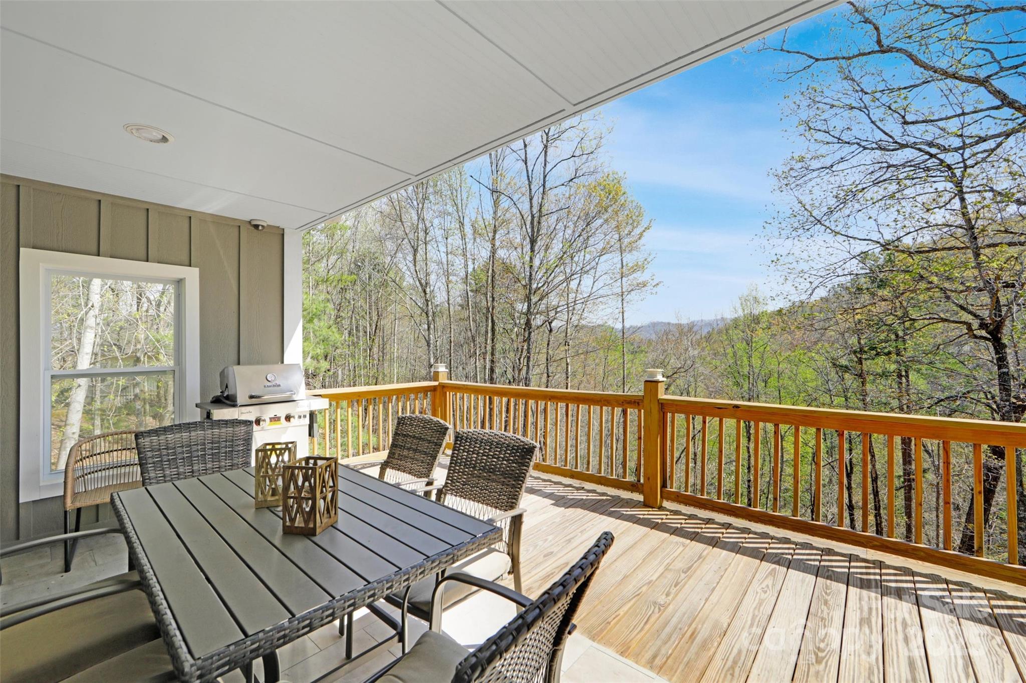 Fontana Trace - Residential