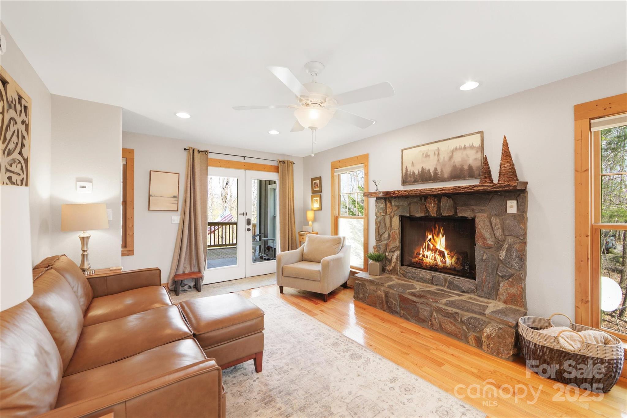 Fontana Trace - Residential
