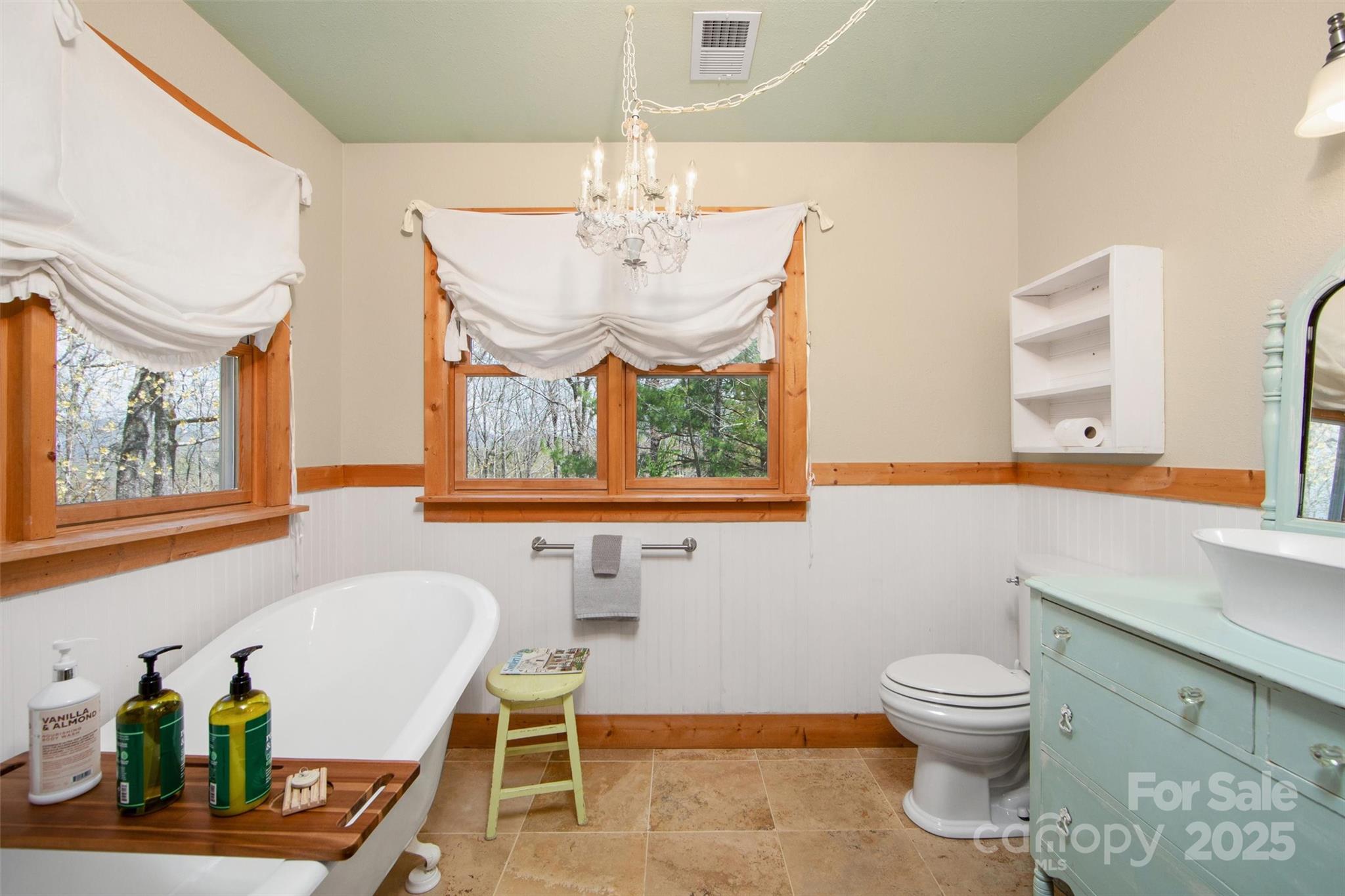 Fontana Trace - Residential