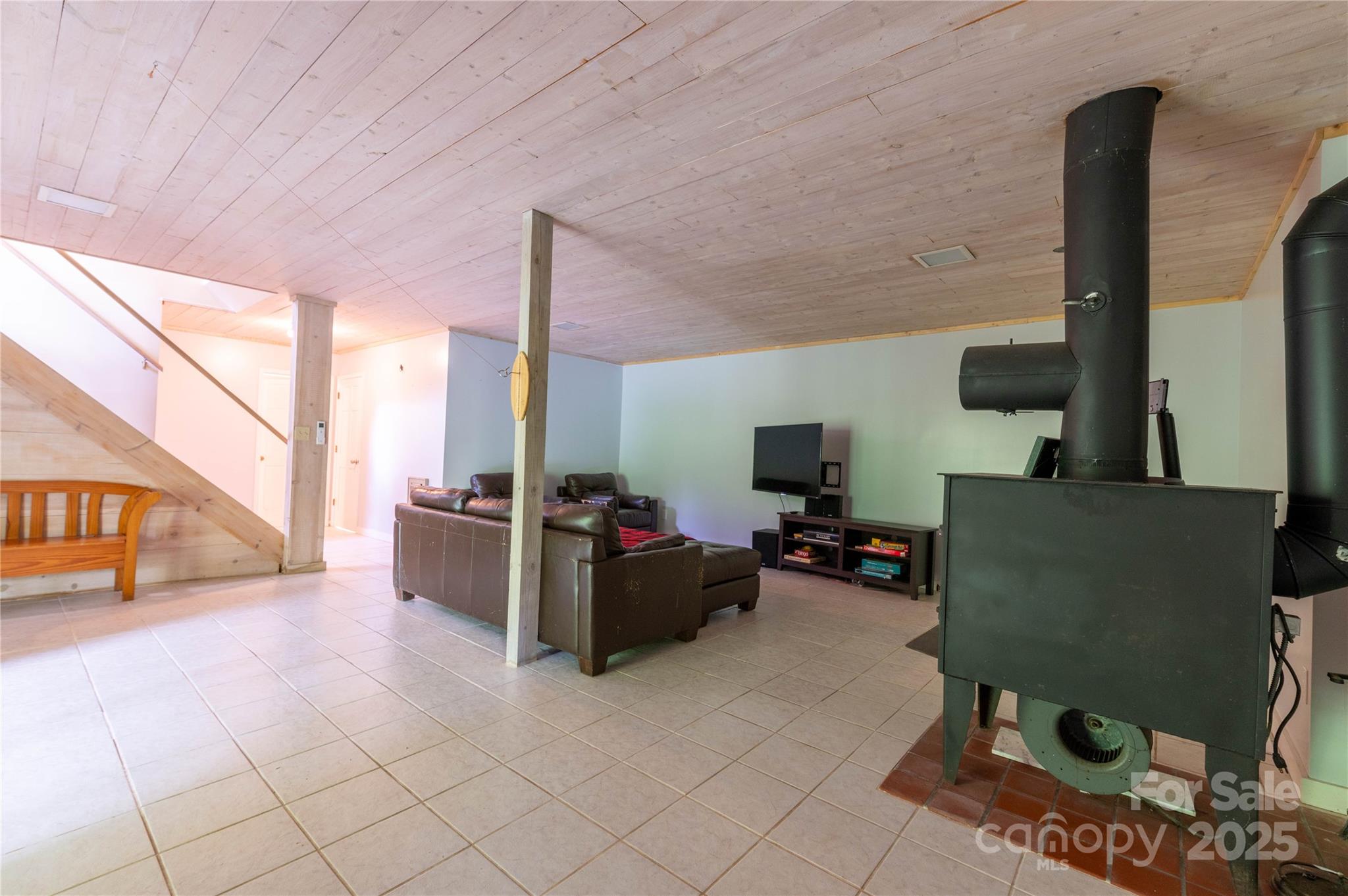 Mount Mitchell Lands - Residential