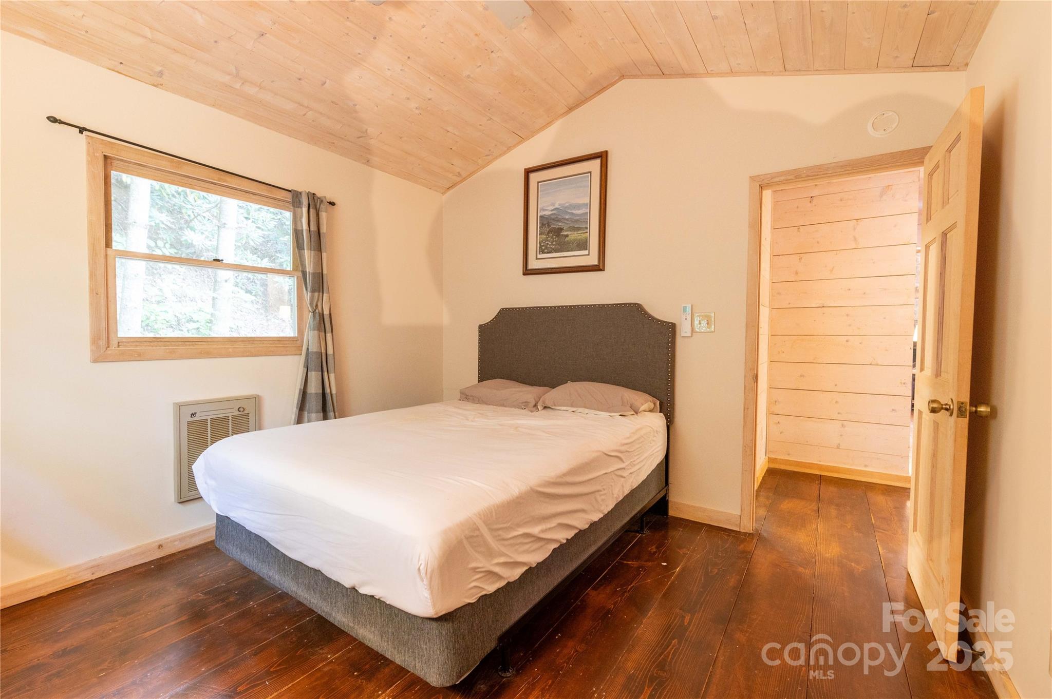 Mount Mitchell Lands - Residential