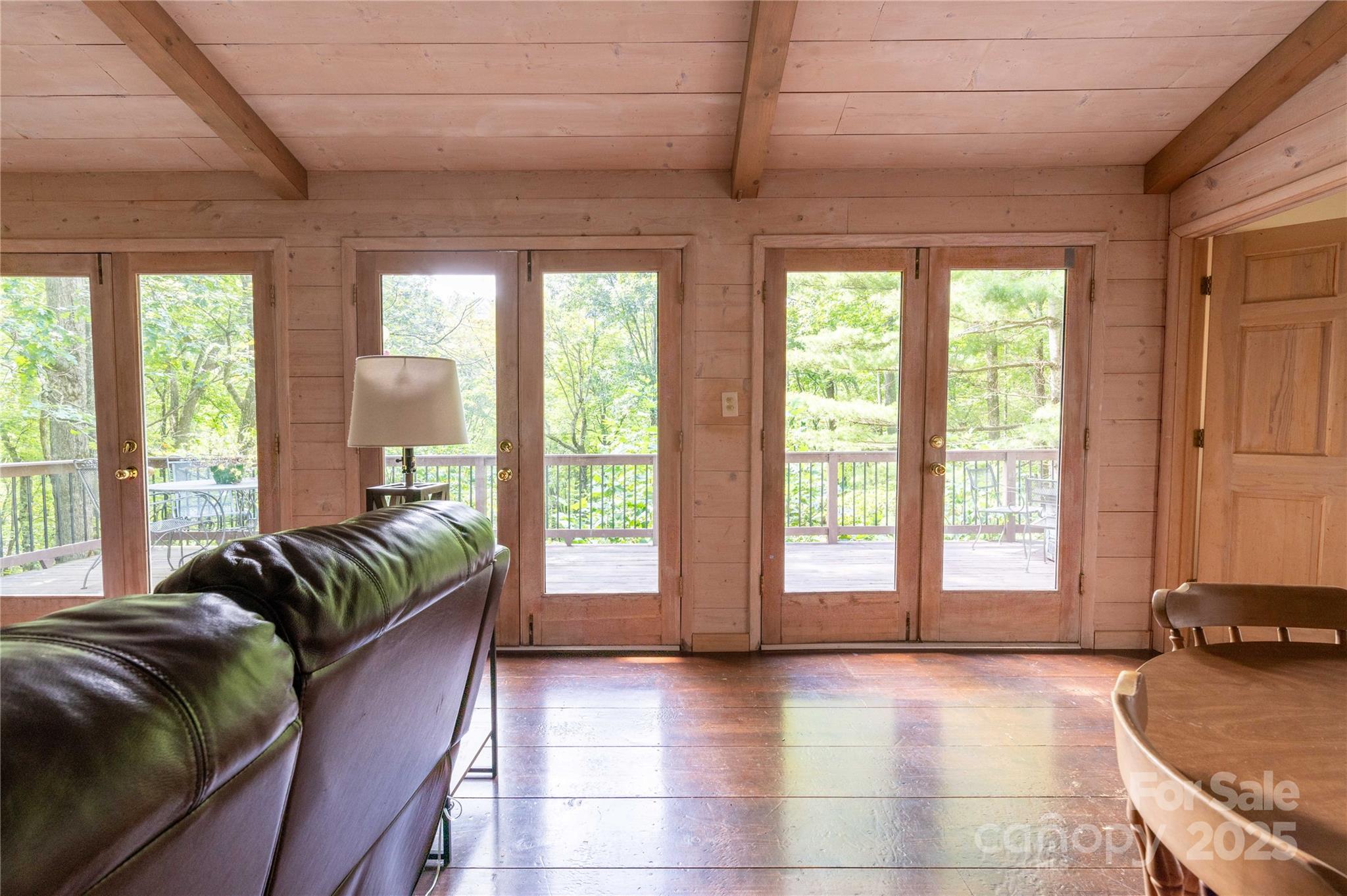 Mount Mitchell Lands - Residential