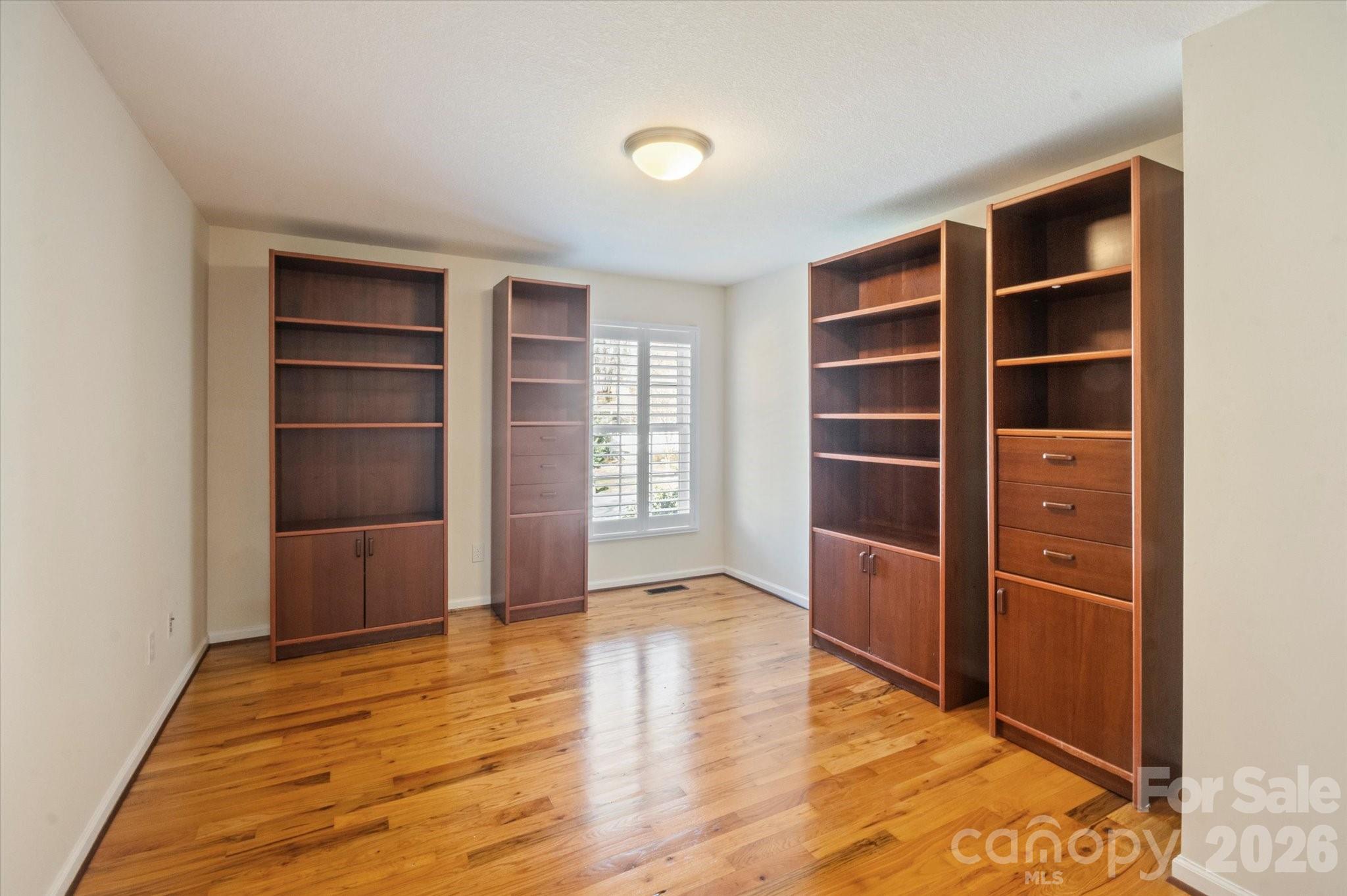 Gann Village - Residential