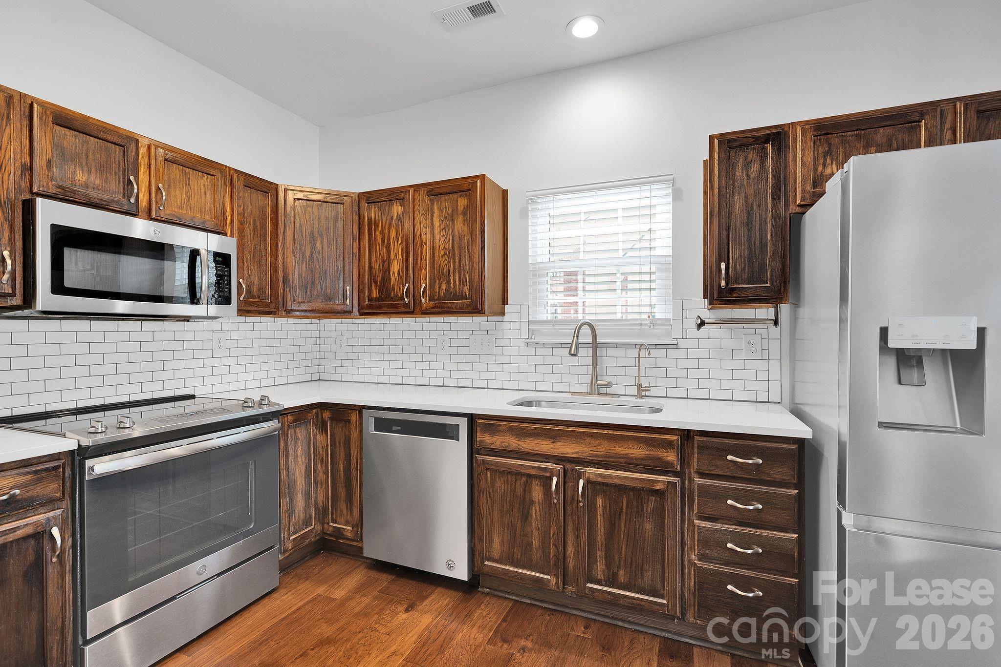 Spring Park - Residential Lease