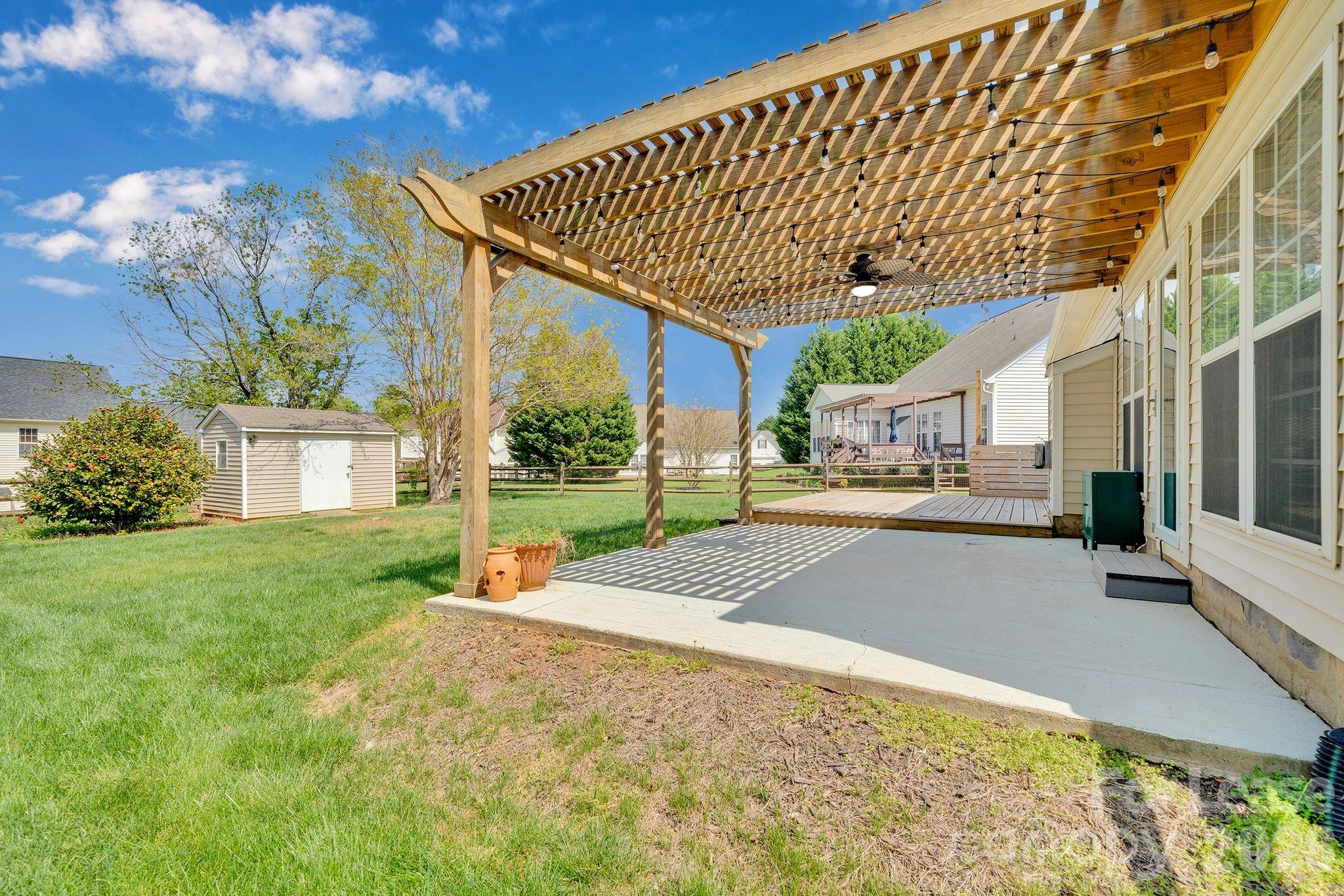 Spring Park - Residential Lease