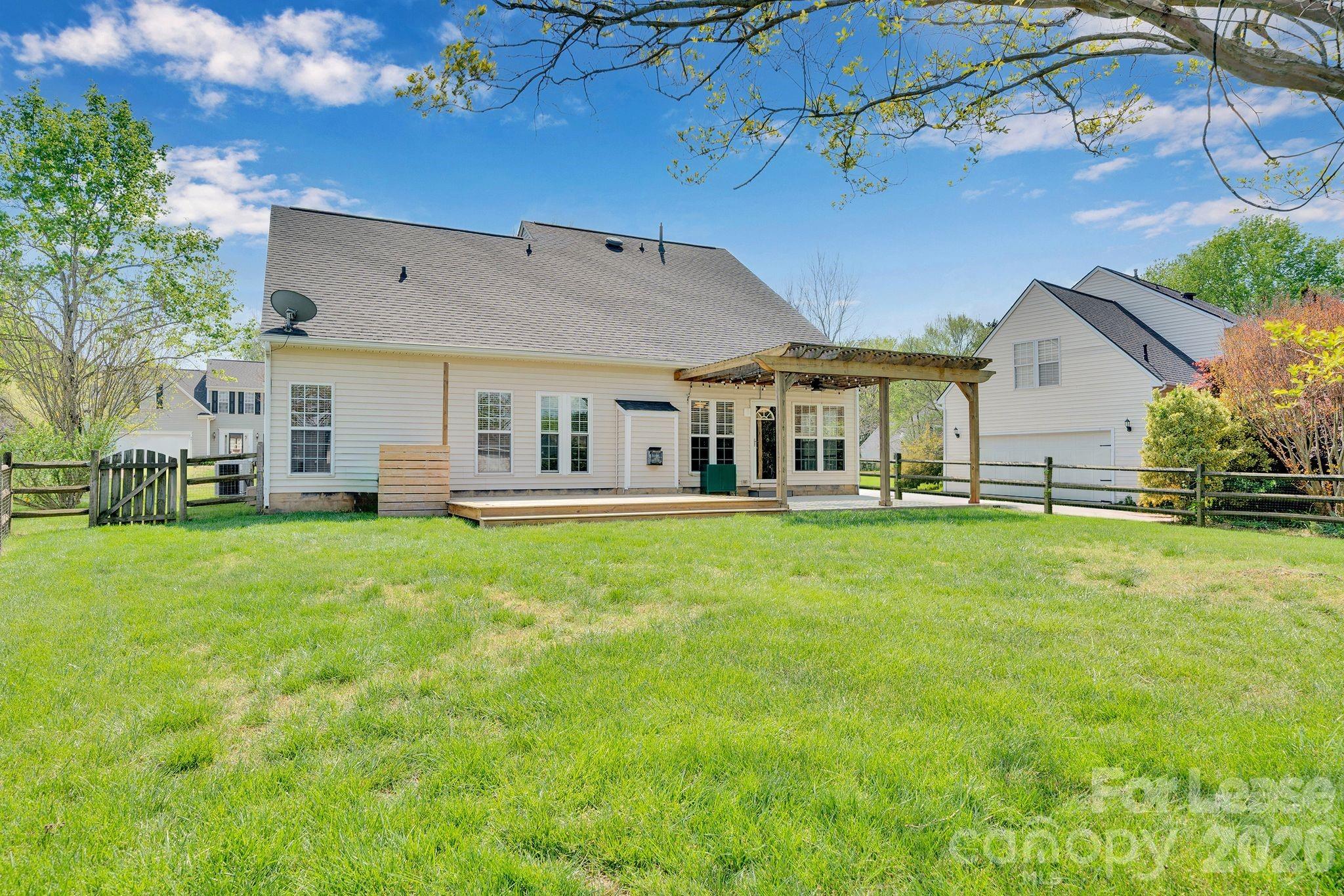 Spring Park - Residential Lease