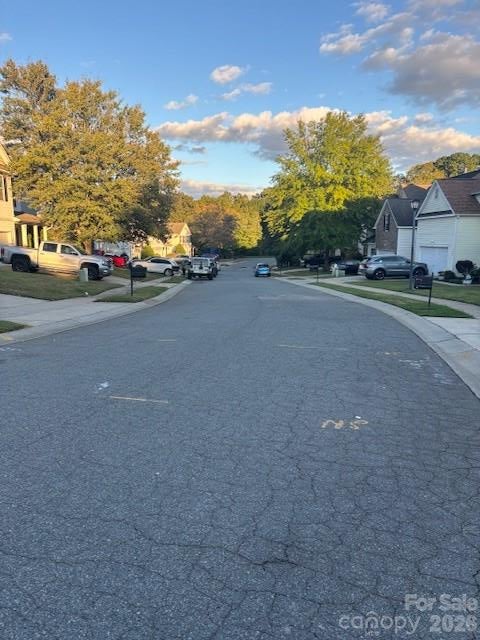 5613 Falkland Lane