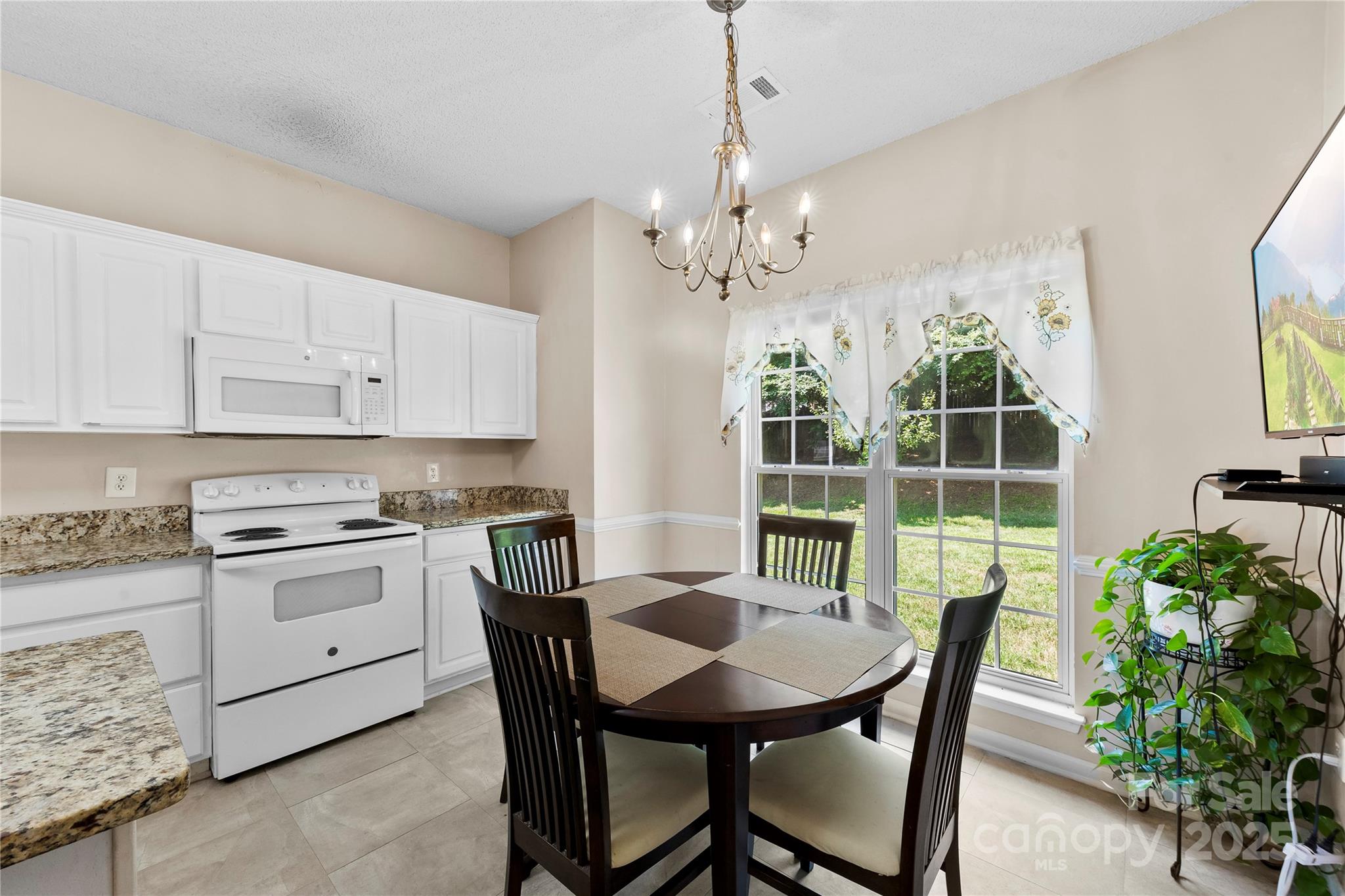 Stone Hollow - Residential