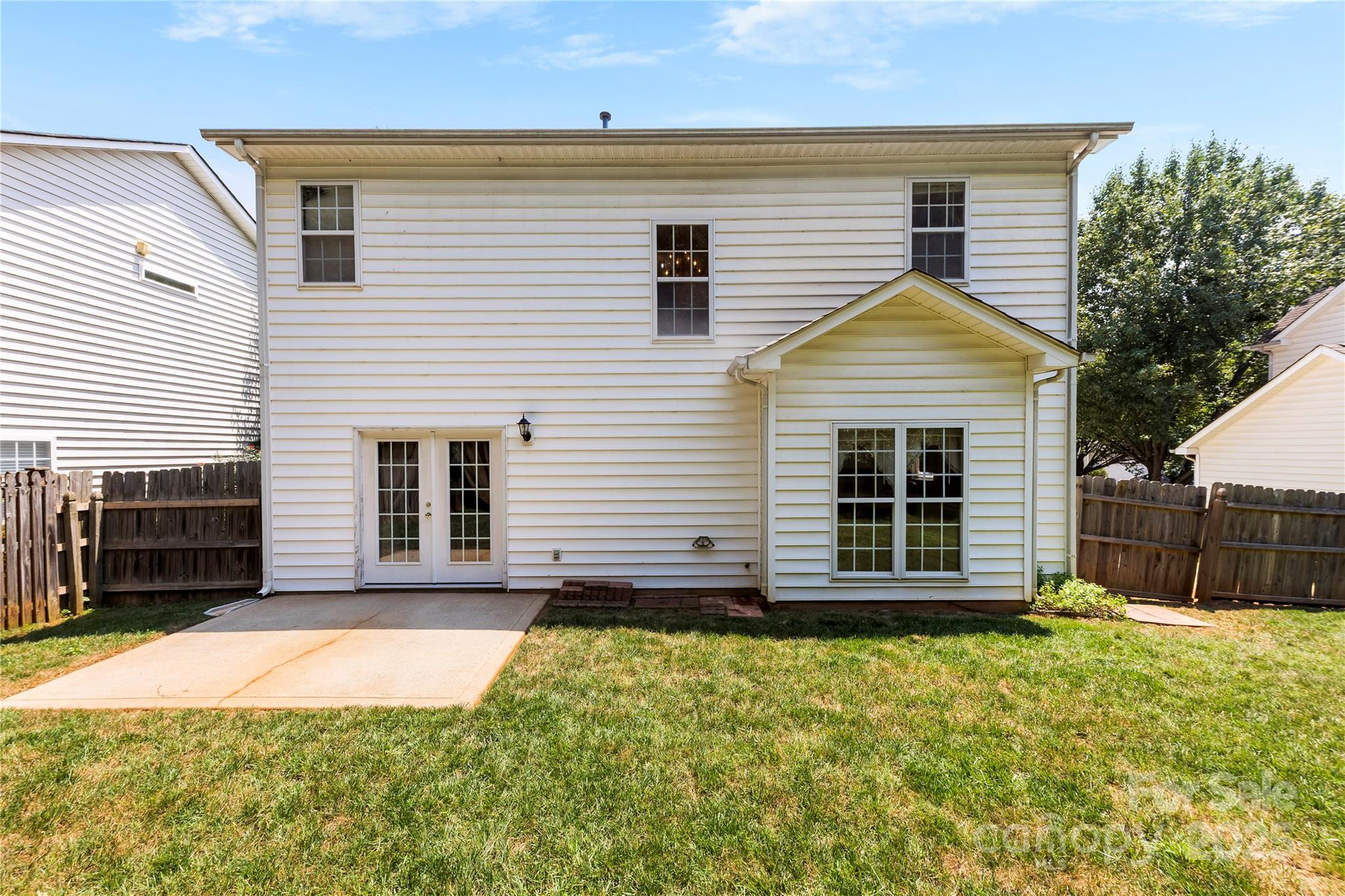 Stone Hollow - Residential