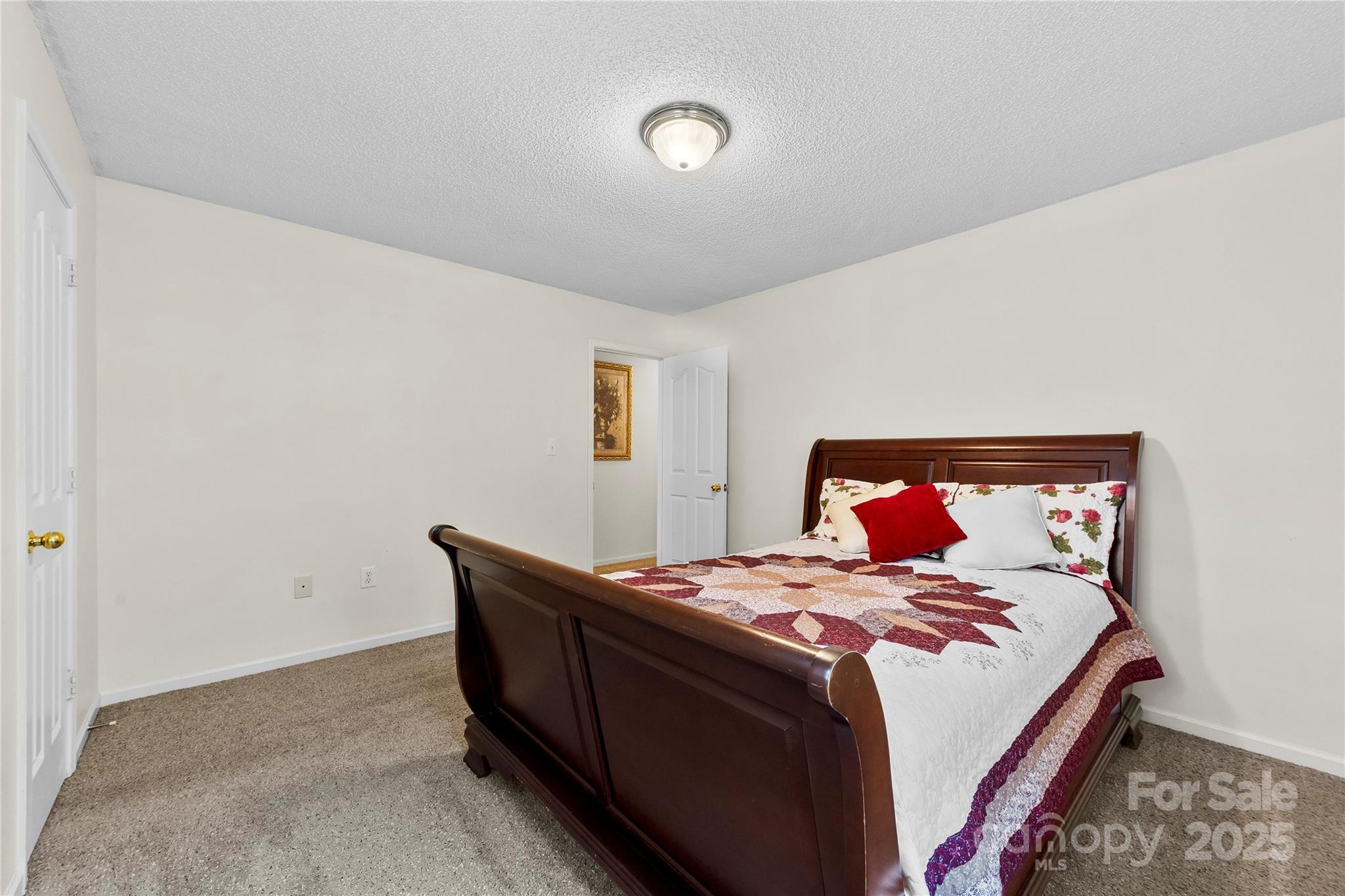 Stone Hollow - Residential