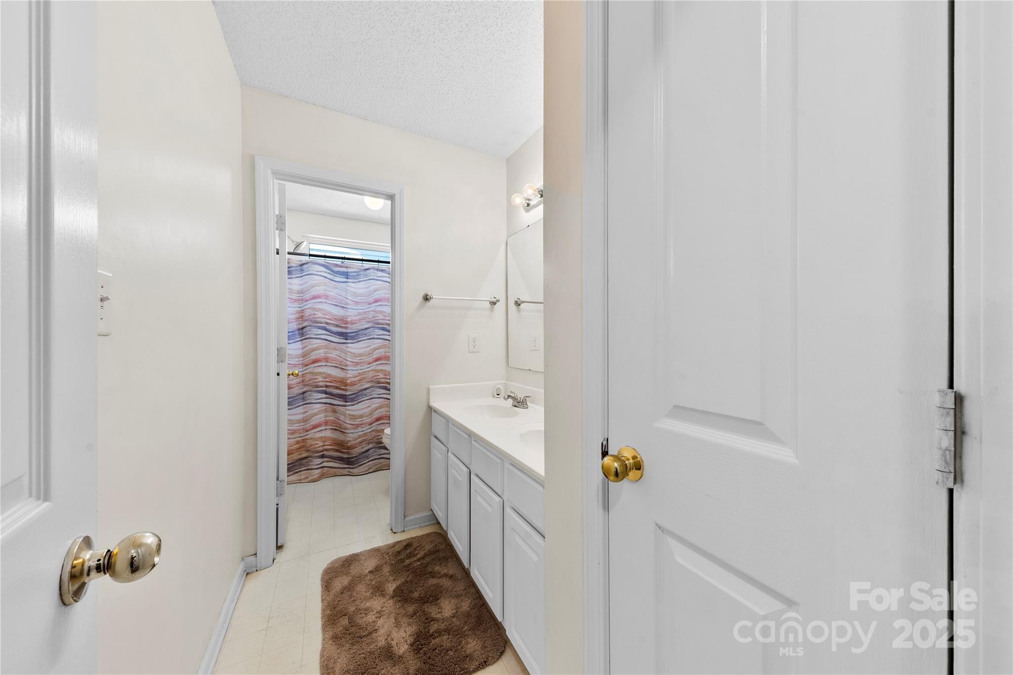 Stone Hollow - Residential