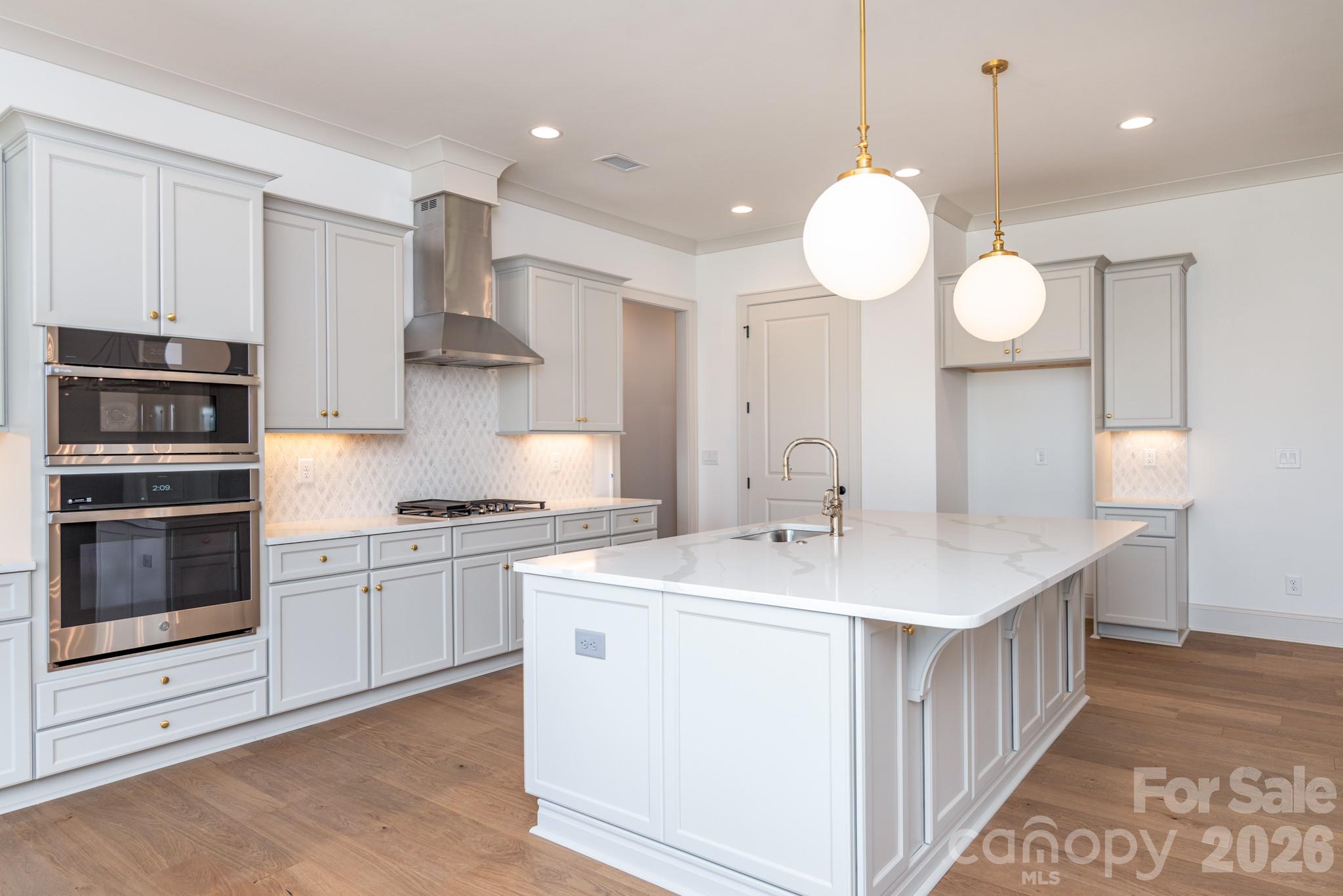 Baileys Glen - Residential