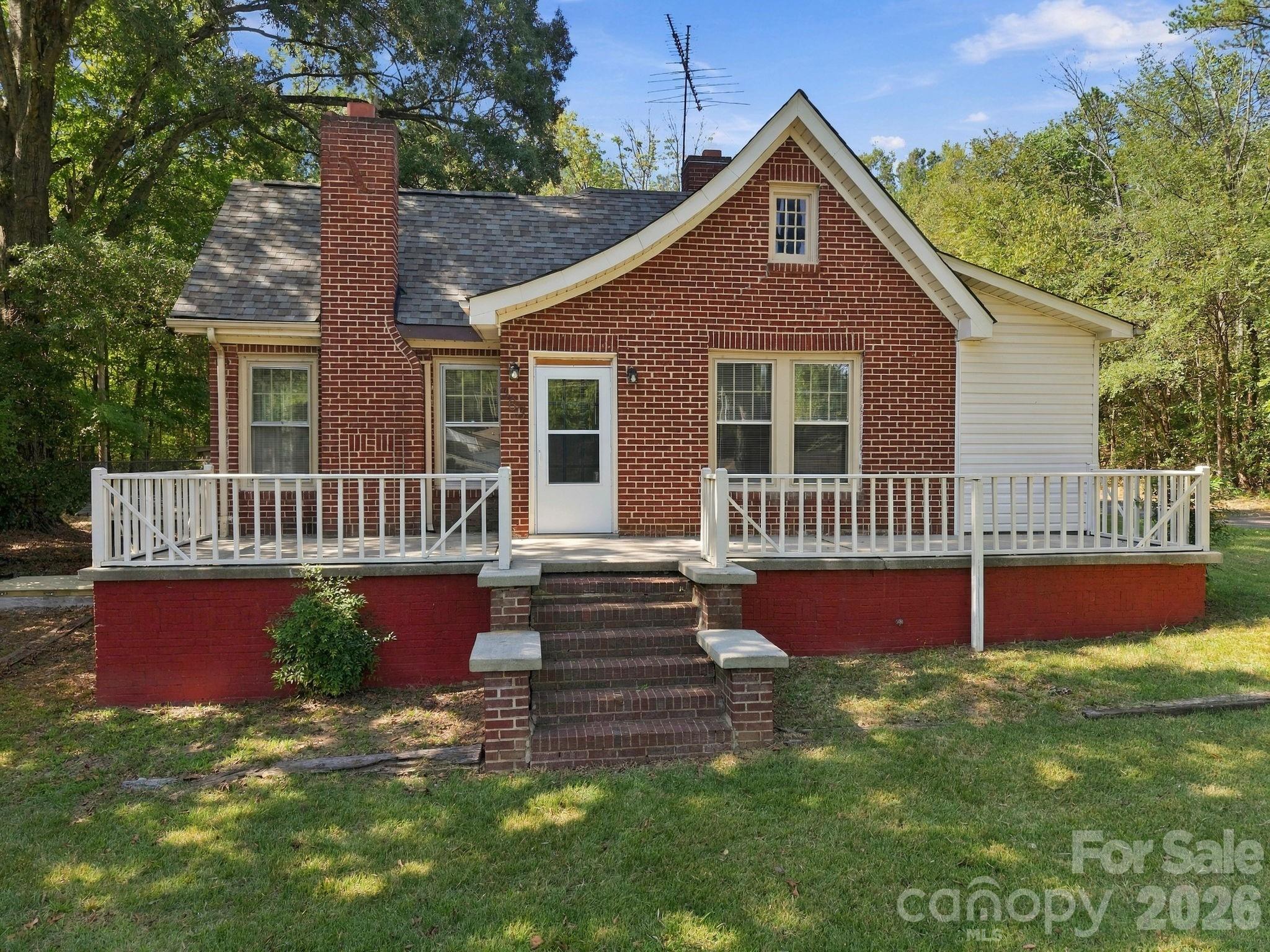 363 Corban Avenue SE