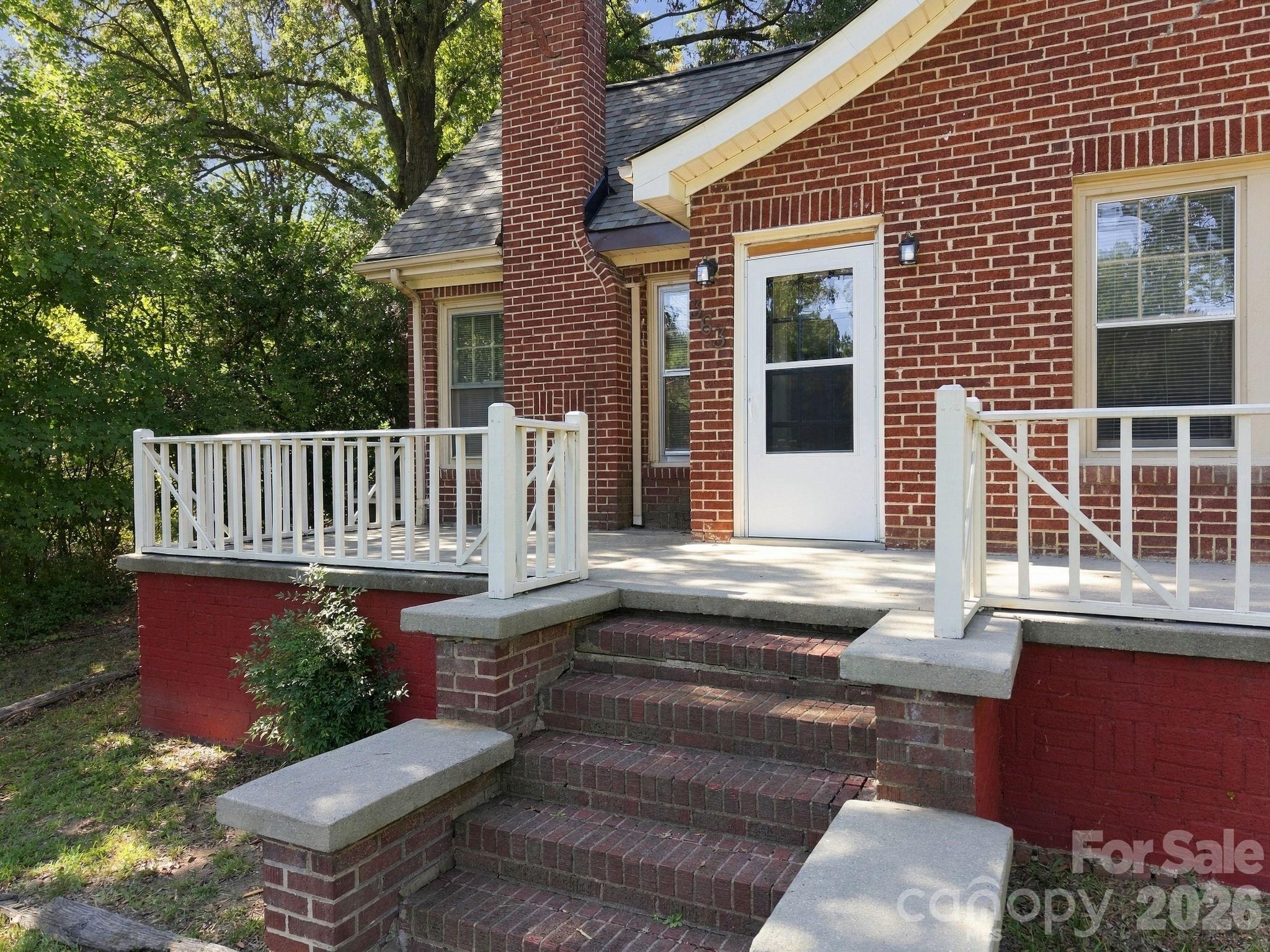 363 Corban Avenue SE