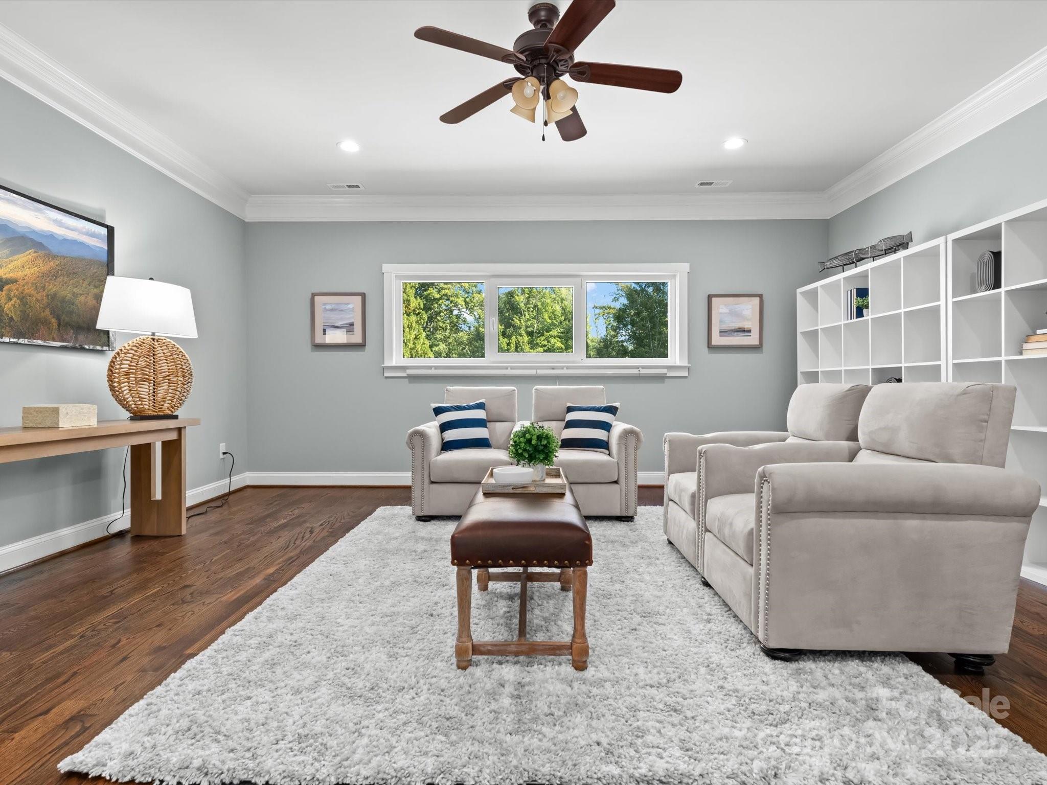 Norman Pointe - Residential