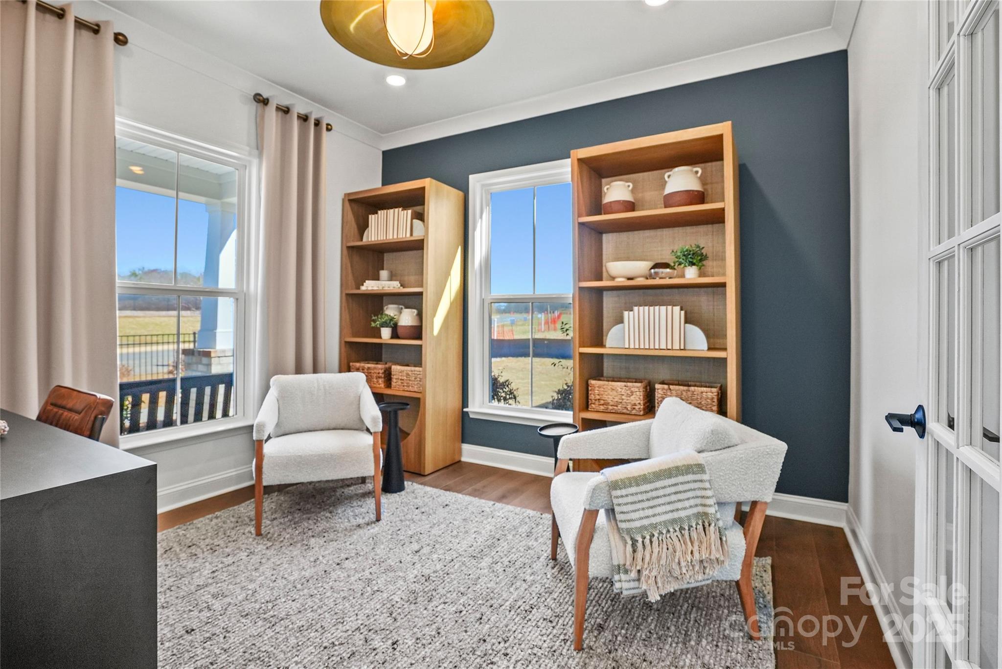 2130 Riverbend Avenue 14