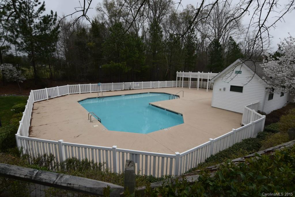 Windsor Trace - Residential