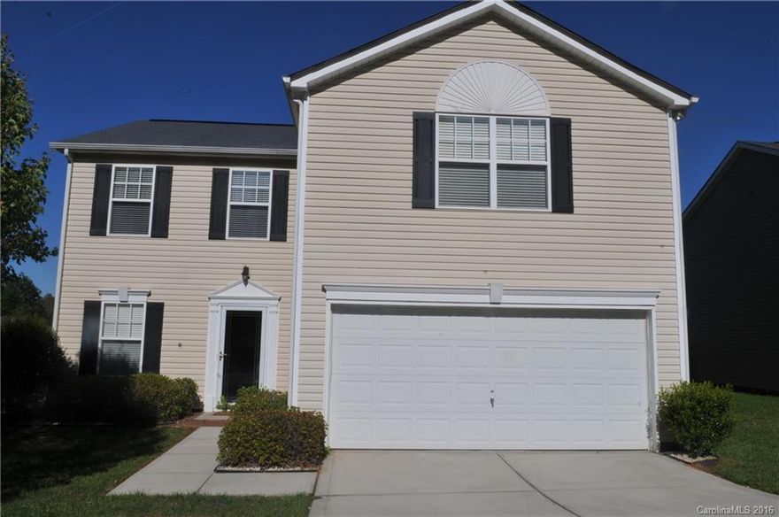 Beautiful move in ready home on corner lot with open floor plan. Kitchen has upgraded cabinets, granite counters,stainless appliances & walk in pantry. Sep. dining room. Crown molding on 1st floor. Laundry room w/ dual sinks & cabinets.  Fireplace in Great Room. Second floor has two bedrooms, full bath & large loft. Lg. Master w/separate garden tub, shower & walk in closet. Ceiling fans in master,loft & family room. Laminate & ceramic tile floors on first floor..perfect for families with pets.