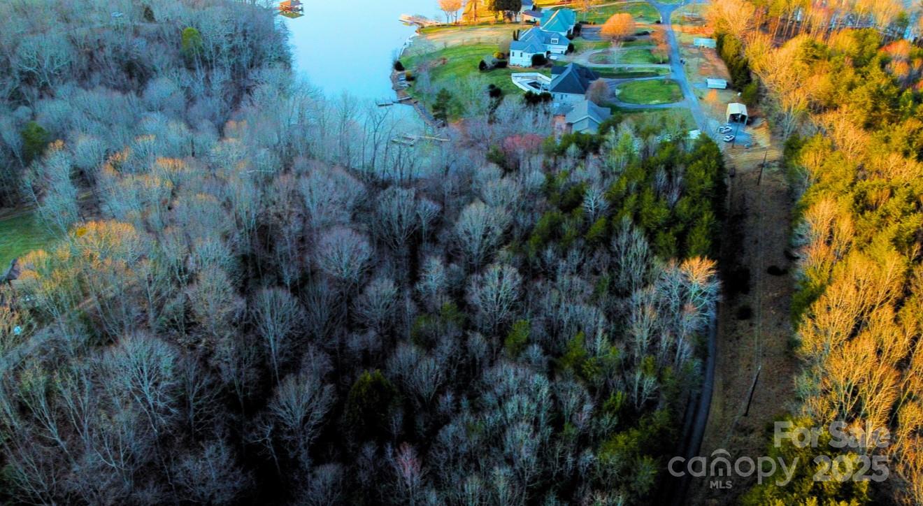 6343 Huntington Lane 1