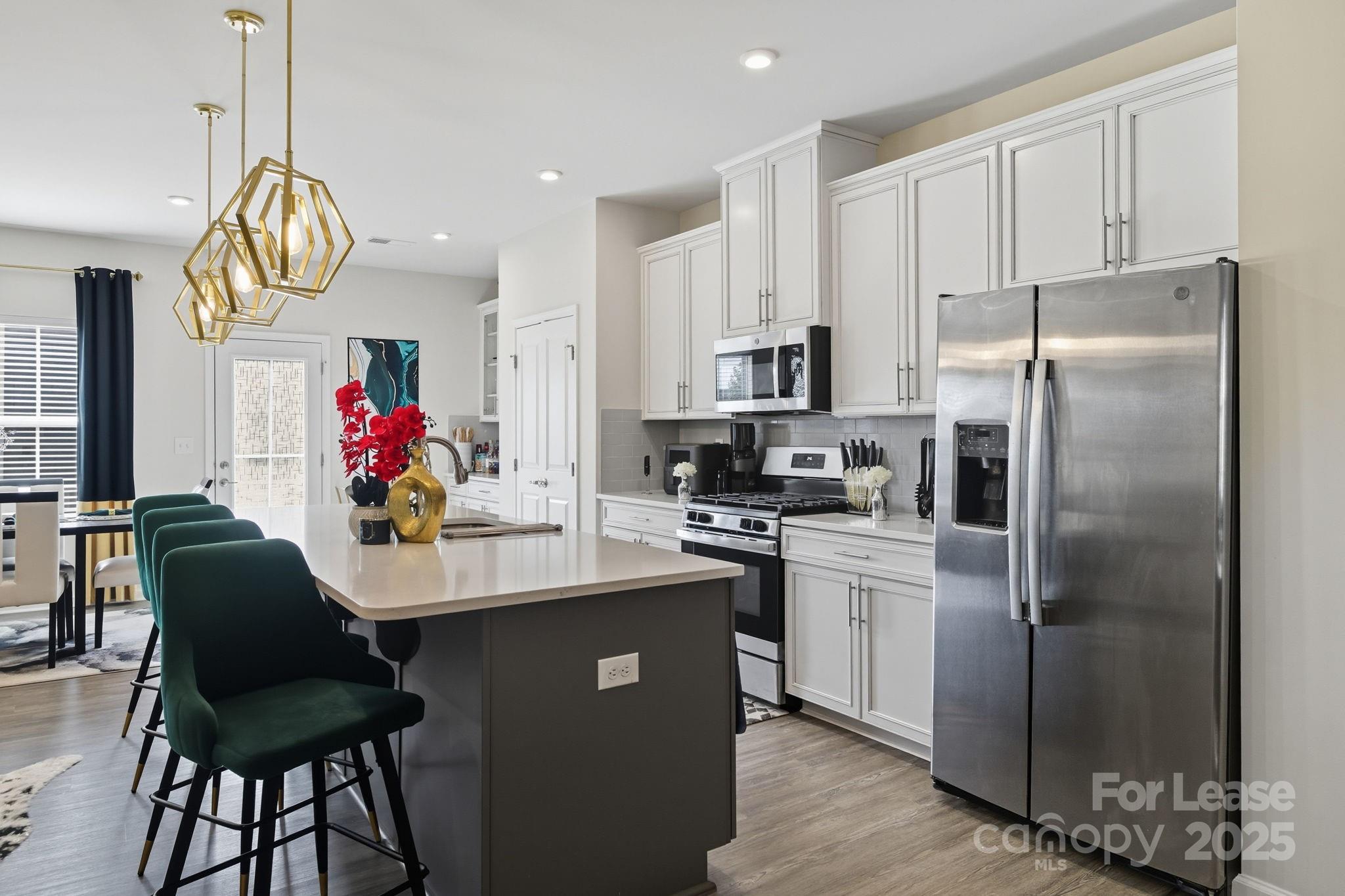 Riverbend Towns - Residential Lease