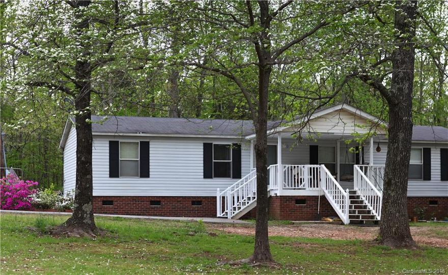Great Package deal offering home, big combo workshop & garage & 2nd storage bldg. This 3BR/2BA DW has LR, family room, fireplace, DR off spacious kitchen, split BR plan, covered front porch, patio, fire pit & gazebo-covered back deck sitting on a 1.2 acres lot minutes form downtown Sharon & York.