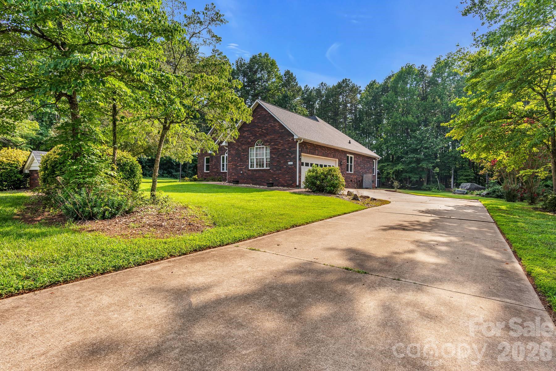 385 Peaceful Lane