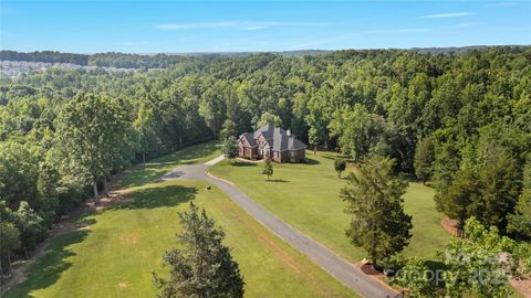 4660 Sugar Plum Lane Davidson NC 28036