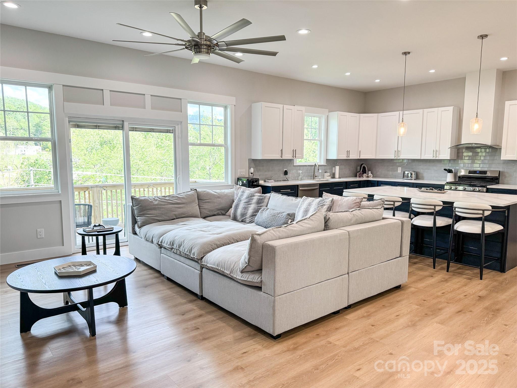 154 Amblers Knoll Road